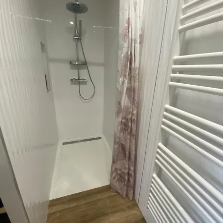 Vila Moderne Avec Piscine Privee Pres De La Frontignan