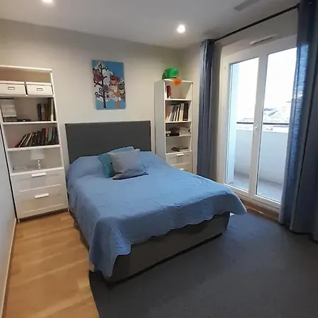 Vila Moderne Avec Piscine Privee Pres De La