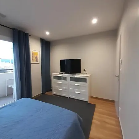 Moderne Avec Piscine Privee Pres De La Willa Frontignan